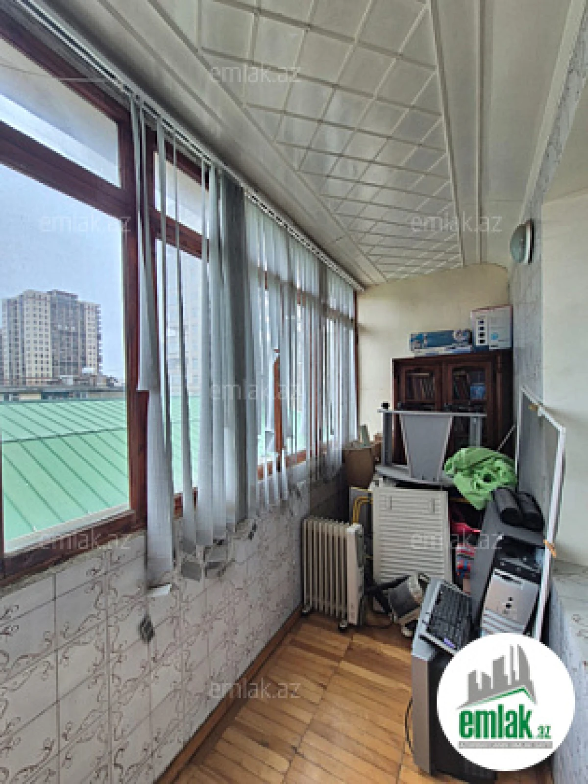 Satılır 3 otaqlı köhnə tikili 65 m²