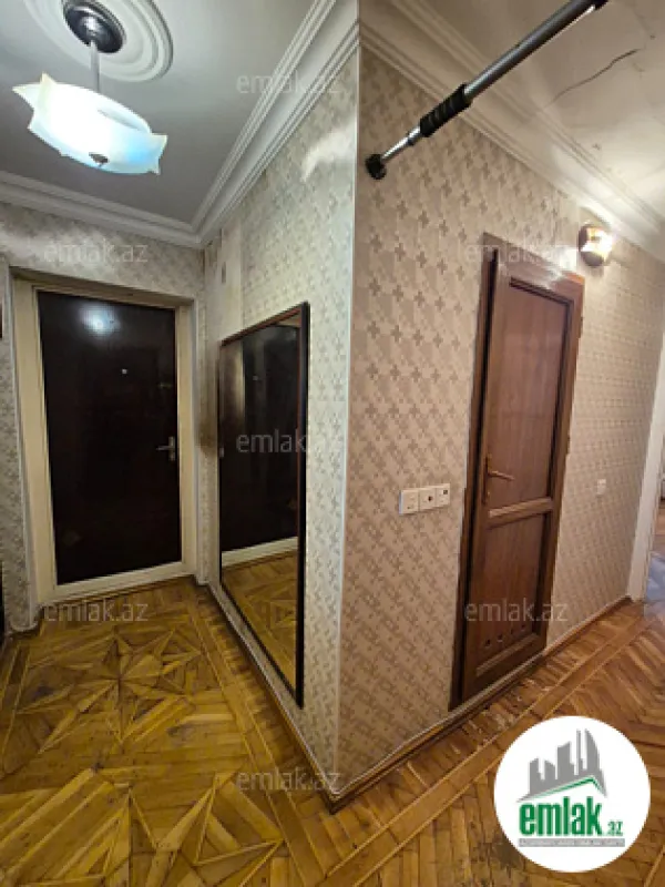 Satılır 3 otaqlı köhnə tikili 65 m²