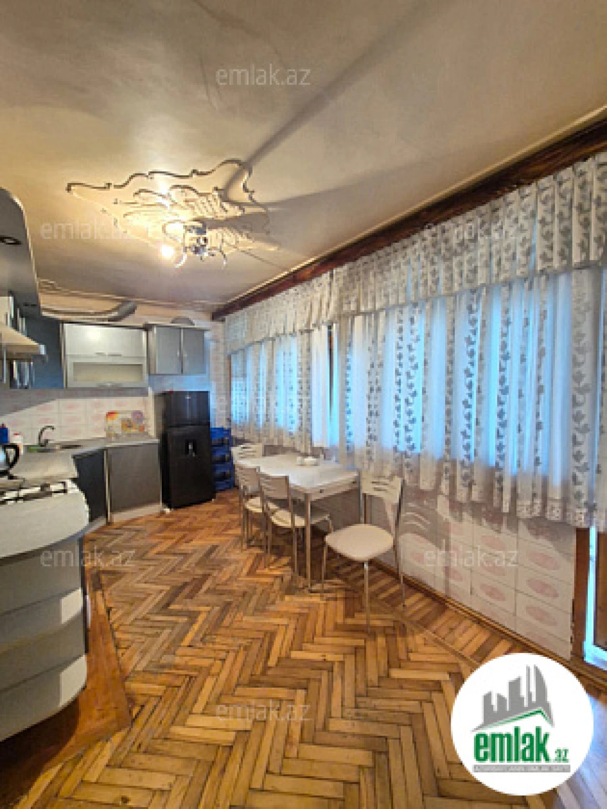 Satılır 3 otaqlı köhnə tikili 65 m²