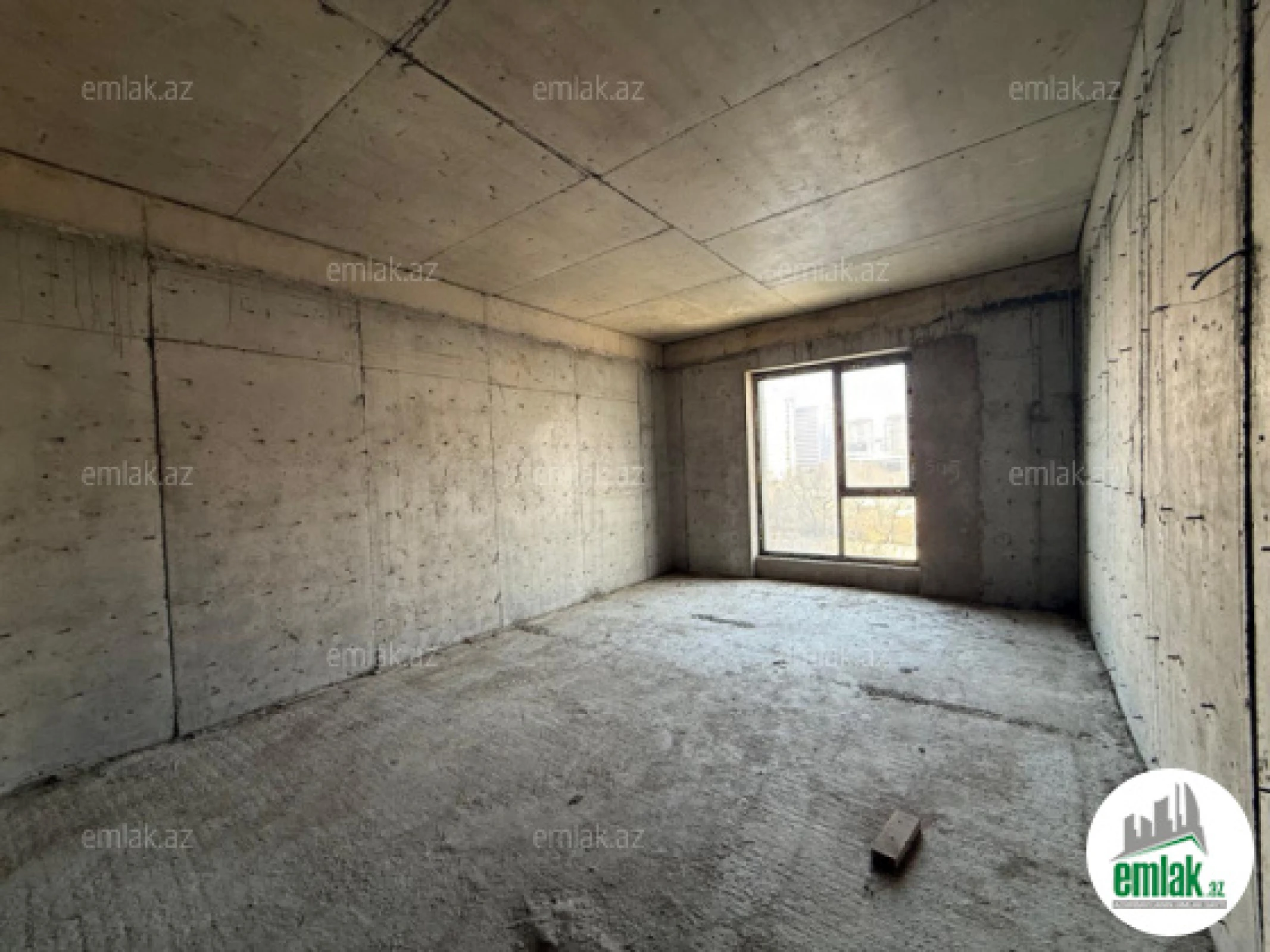 Satılır 3 otaqlı yeni tikili 133 m²