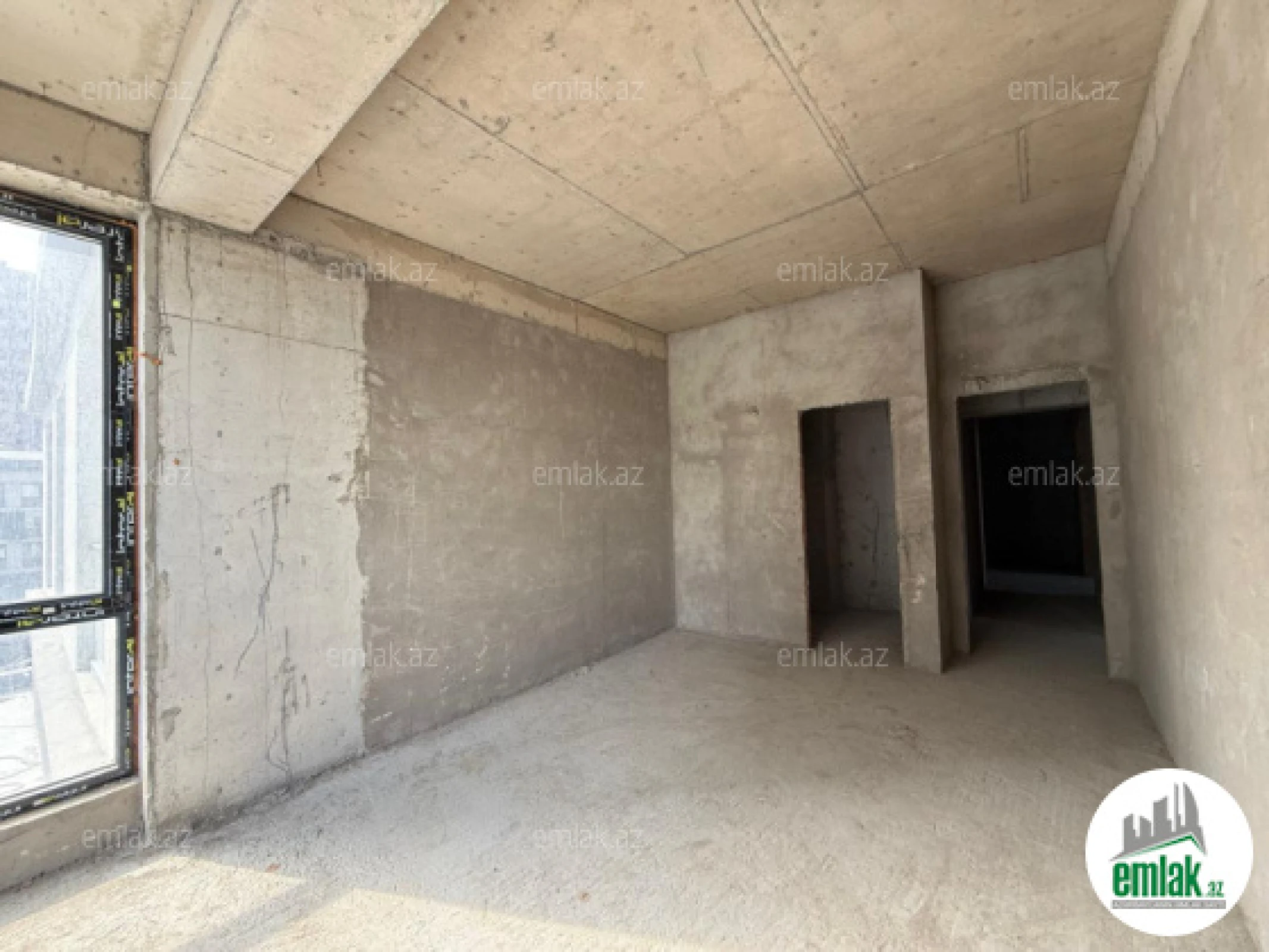 Satılır 3 otaqlı yeni tikili 133 m²