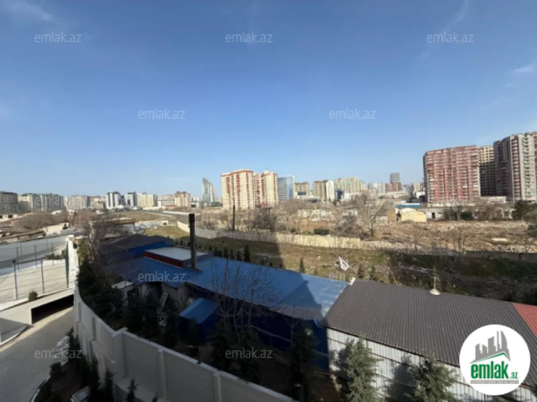 Satılır 3 otaqlı yeni tikili 133 m²