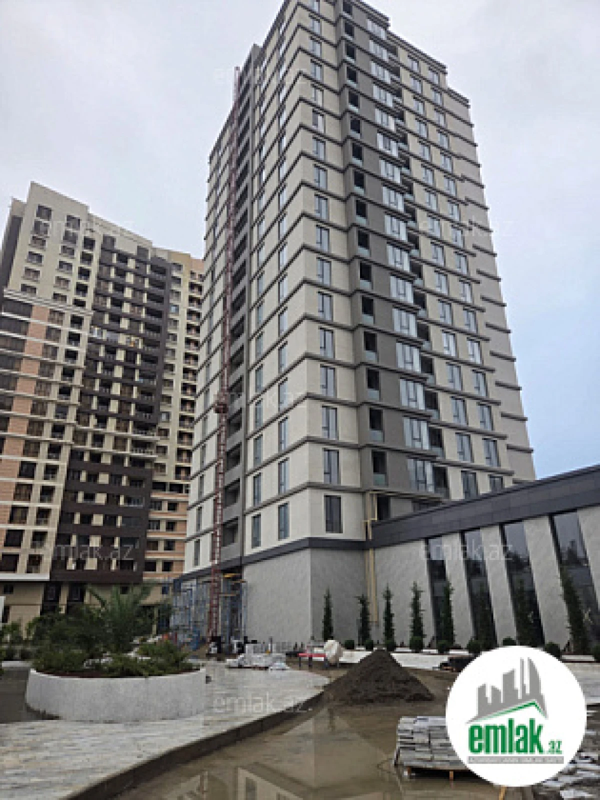 Satılır 3 otaqlı yeni tikili 133 m²