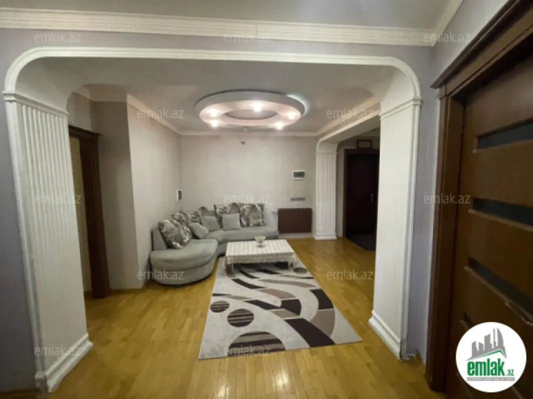 Satılır 3 otaqlı yeni tikili 103 m²
