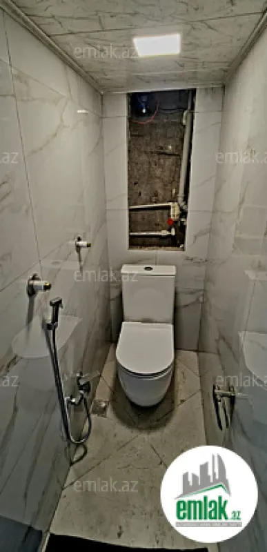 Satılır 2 otaqlı köhnə tikili 65 m²