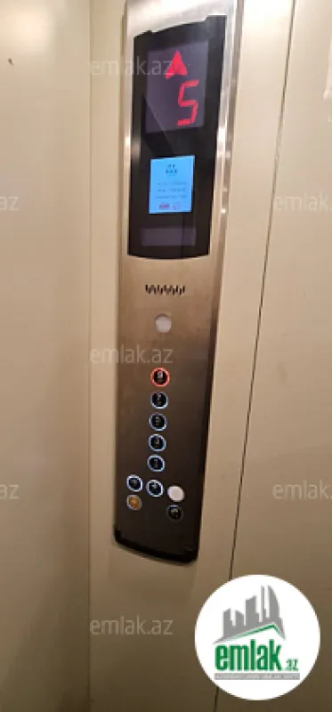 Satılır 2 otaqlı köhnə tikili 65 m²