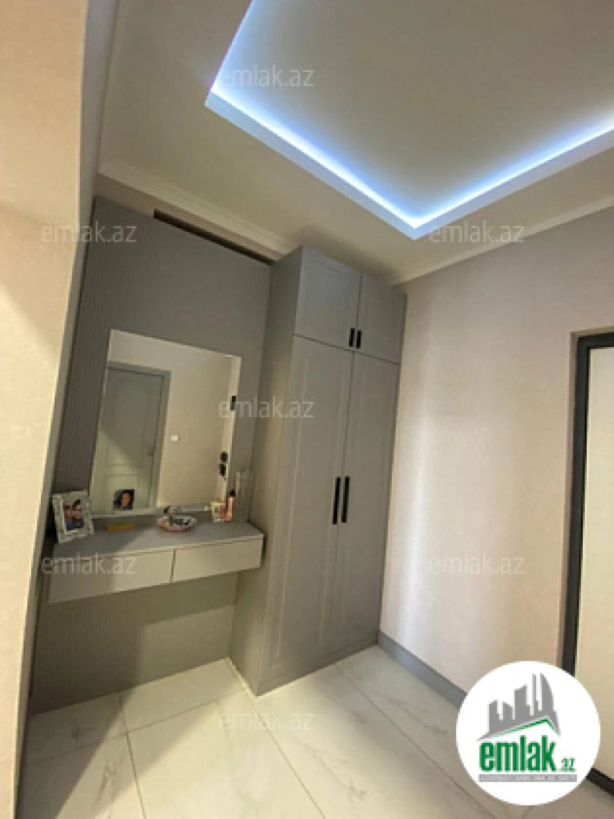 Satılır 2 otaqlı yeni tikili 62 m²