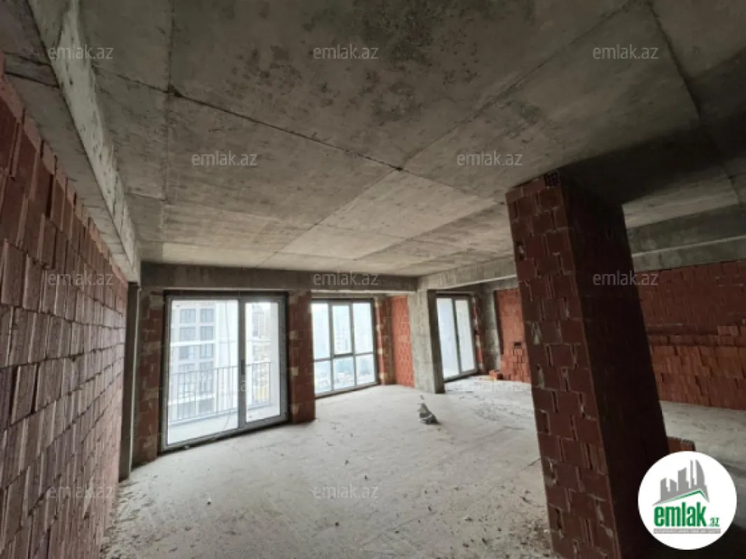 Satılır 2 otaqlı yeni tikili 72 m²