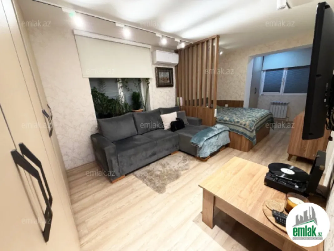 Satılır 1 otaqlı köhnə tikili 40 m²