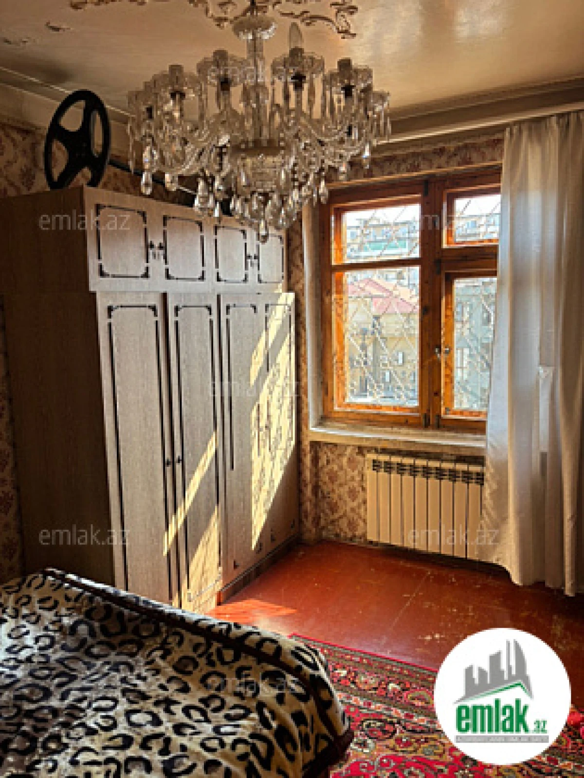 Satılır 3 otaqlı köhnə tikili 70 m²