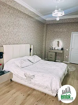 Satılır 2 otaqlı yeni tikili 76 m²