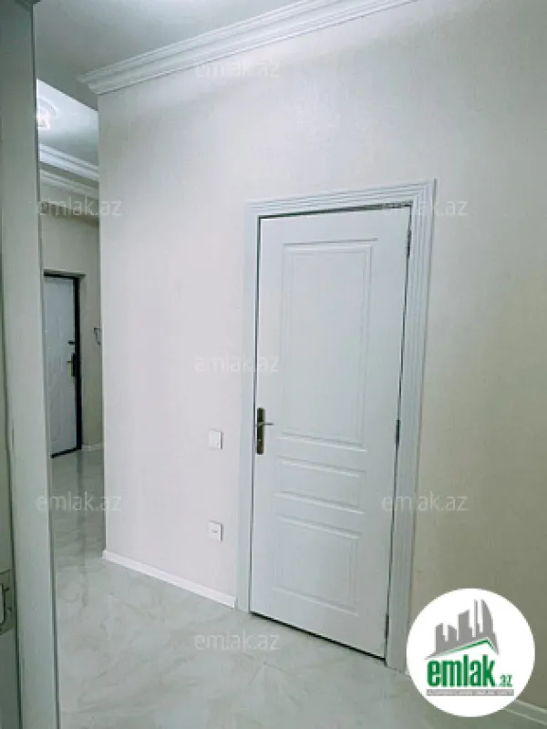 Satılır 2 otaqlı yeni tikili 76 m²