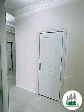 Satılır 2 otaqlı yeni tikili 76 m²