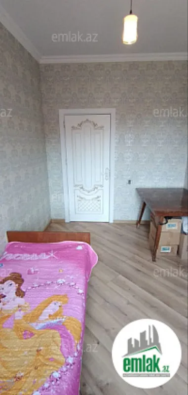 Satılır 3 otaqlı köhnə tikili 78 m²