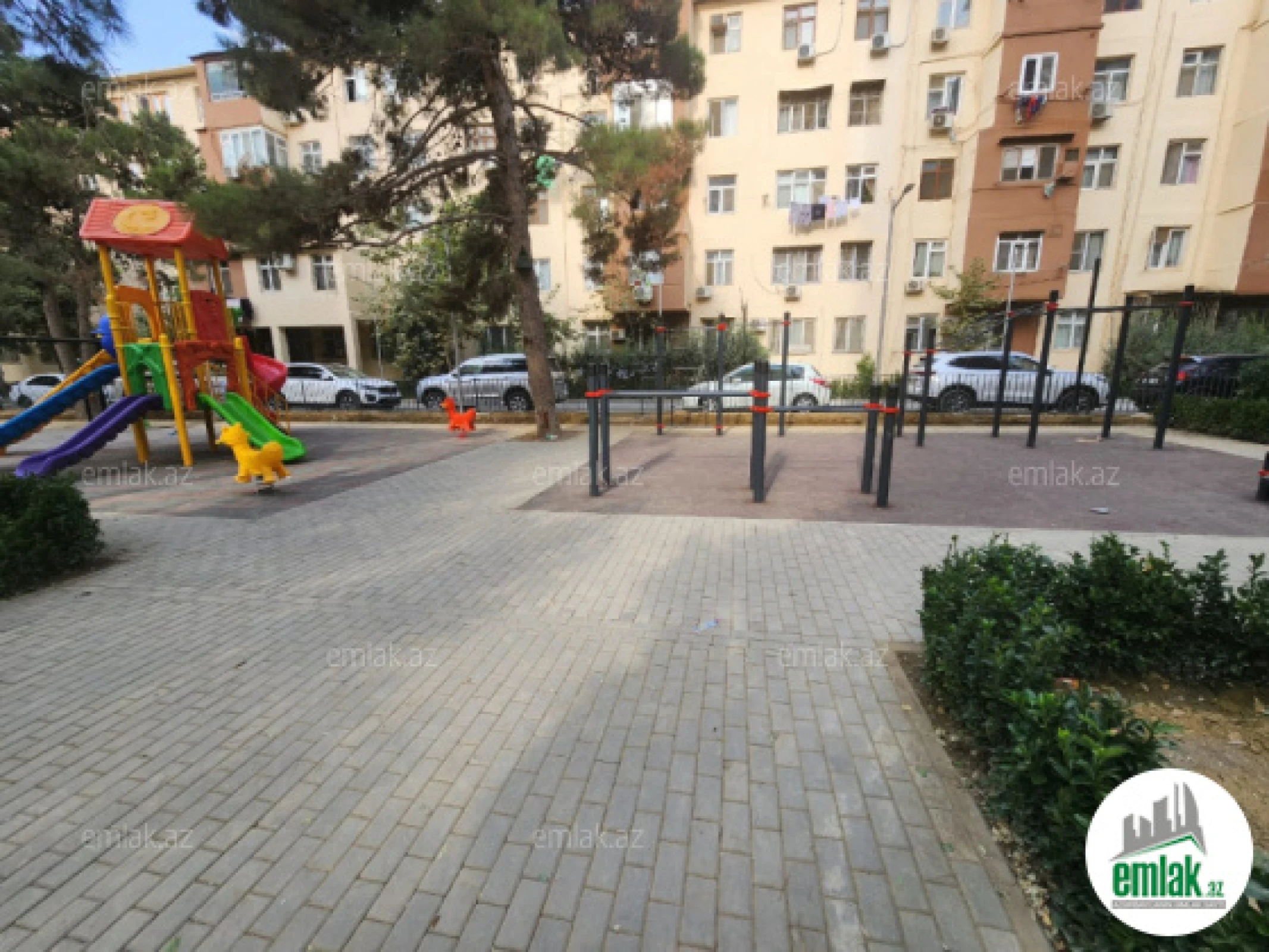 Satılır 3 otaqlı köhnə tikili 78 m²