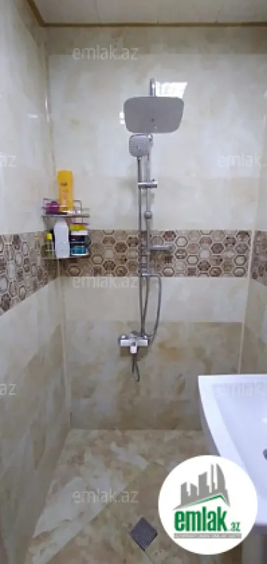 Satılır 3 otaqlı köhnə tikili 78 m²