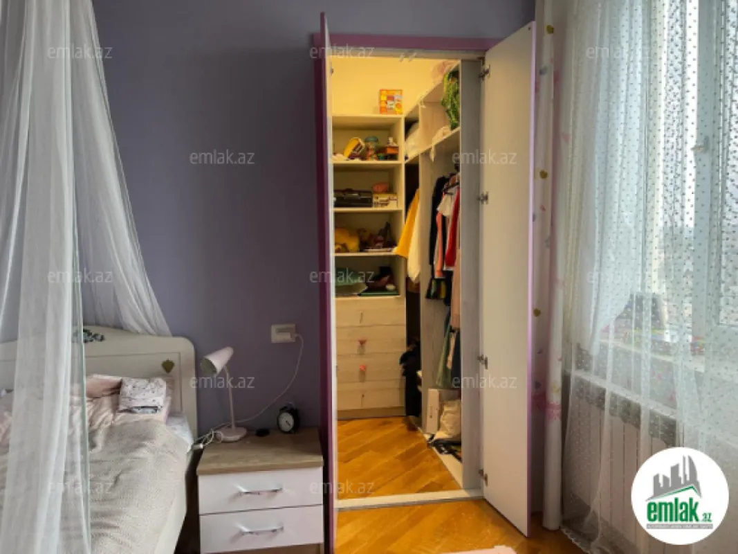 Satılır 4 otaqlı yeni tikili 168 m²