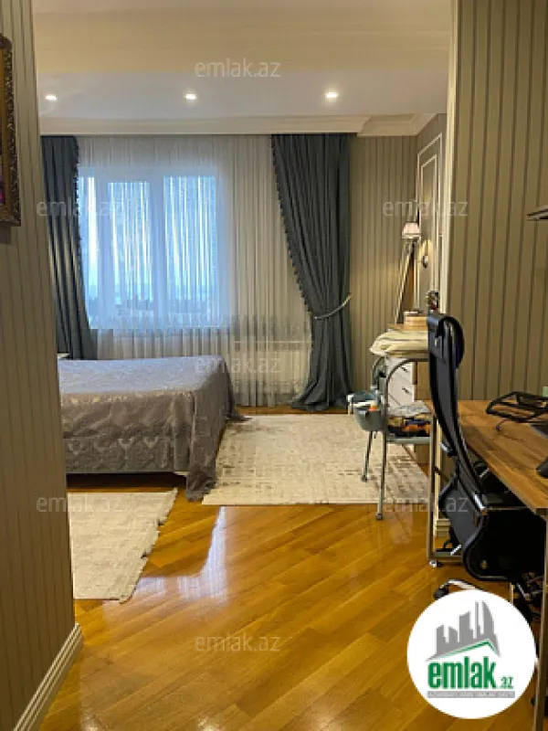 Satılır 4 otaqlı yeni tikili 168 m²