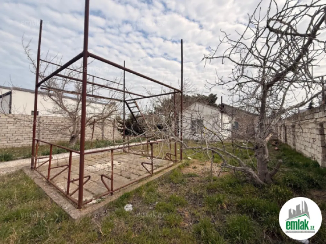 Satılır torpaq sahəsi 8 m²