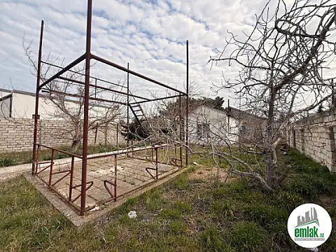 Satılır torpaq sahəsi 8 m²