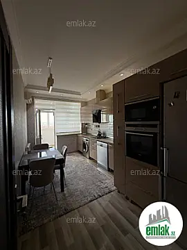 Satılır 3 otaqlı yeni tikili 110 m²