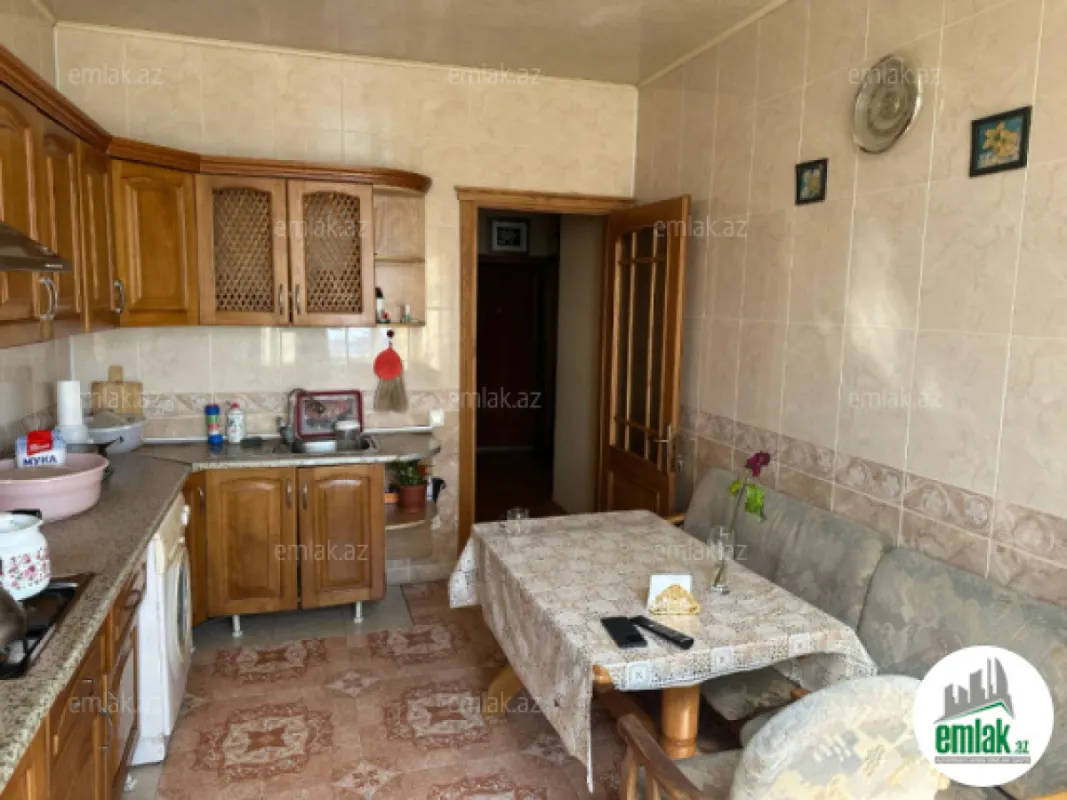 Satılır 3 otaqlı yeni tikili 127 m²