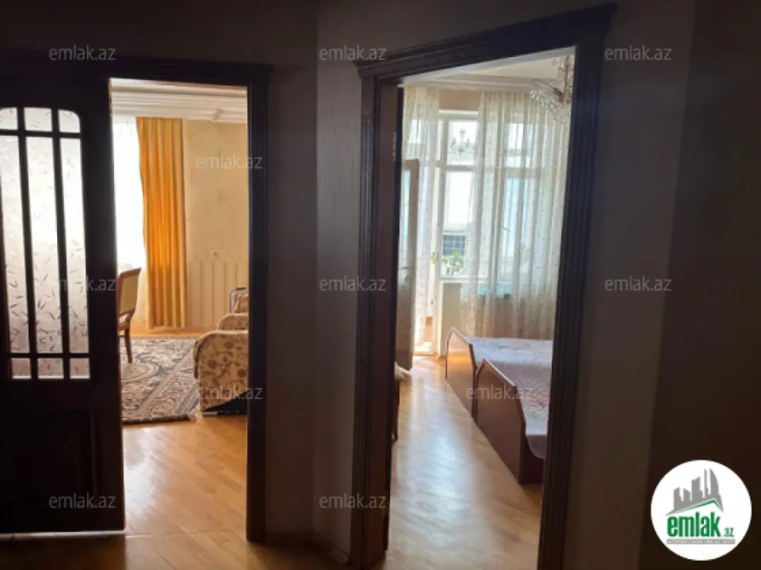 Satılır 3 otaqlı yeni tikili 127 m²