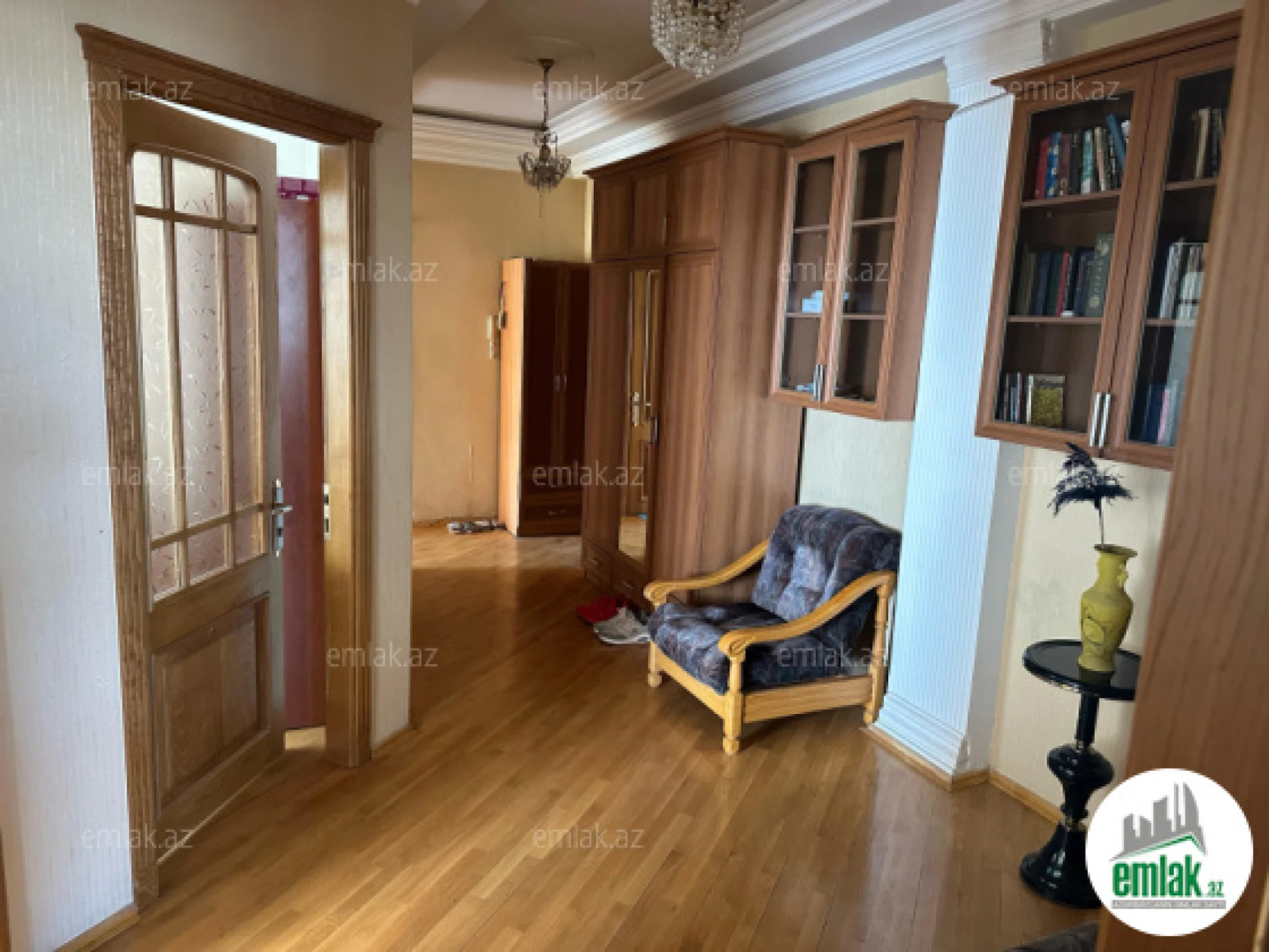 Satılır 3 otaqlı yeni tikili 127 m²