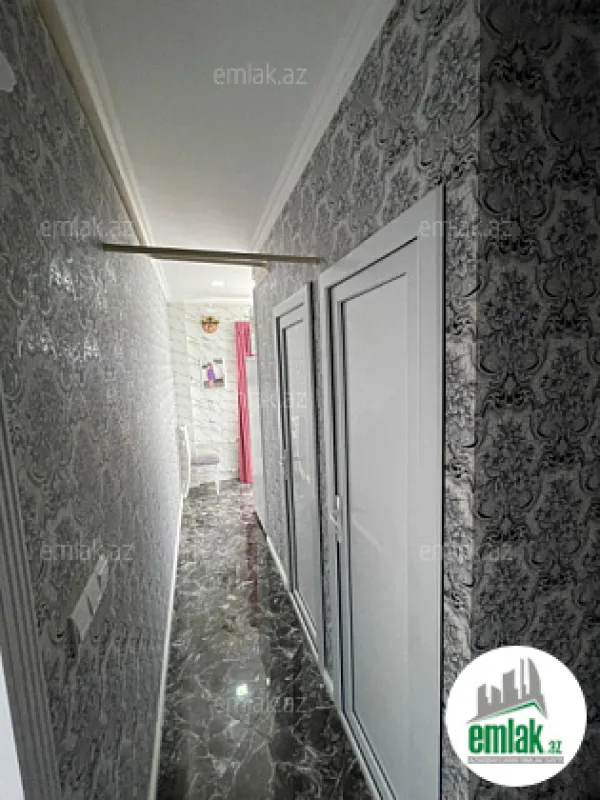 Satılır 2 otaqlı köhnə tikili 56 m²