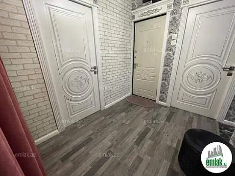 Satılır 2 otaqlı köhnə tikili 56 m²