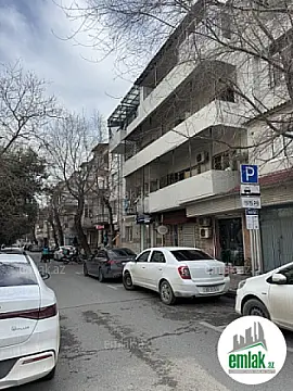 Satılır 2 otaqlı köhnə tikili 45 m²