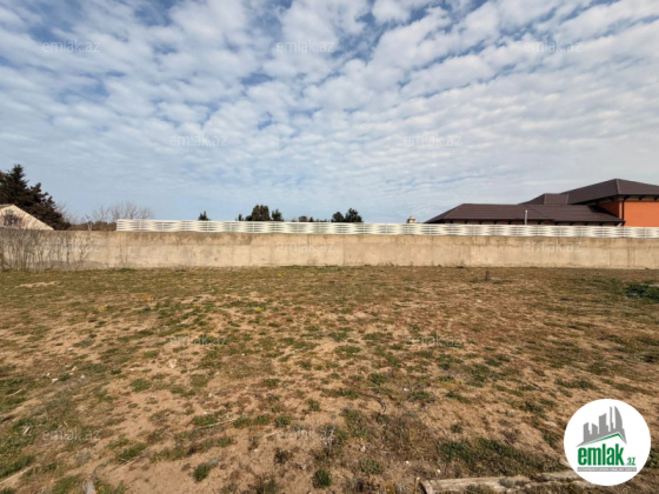 Satılır torpaq sahəsi 15 m²