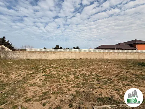 Satılır torpaq sahəsi 15 m²