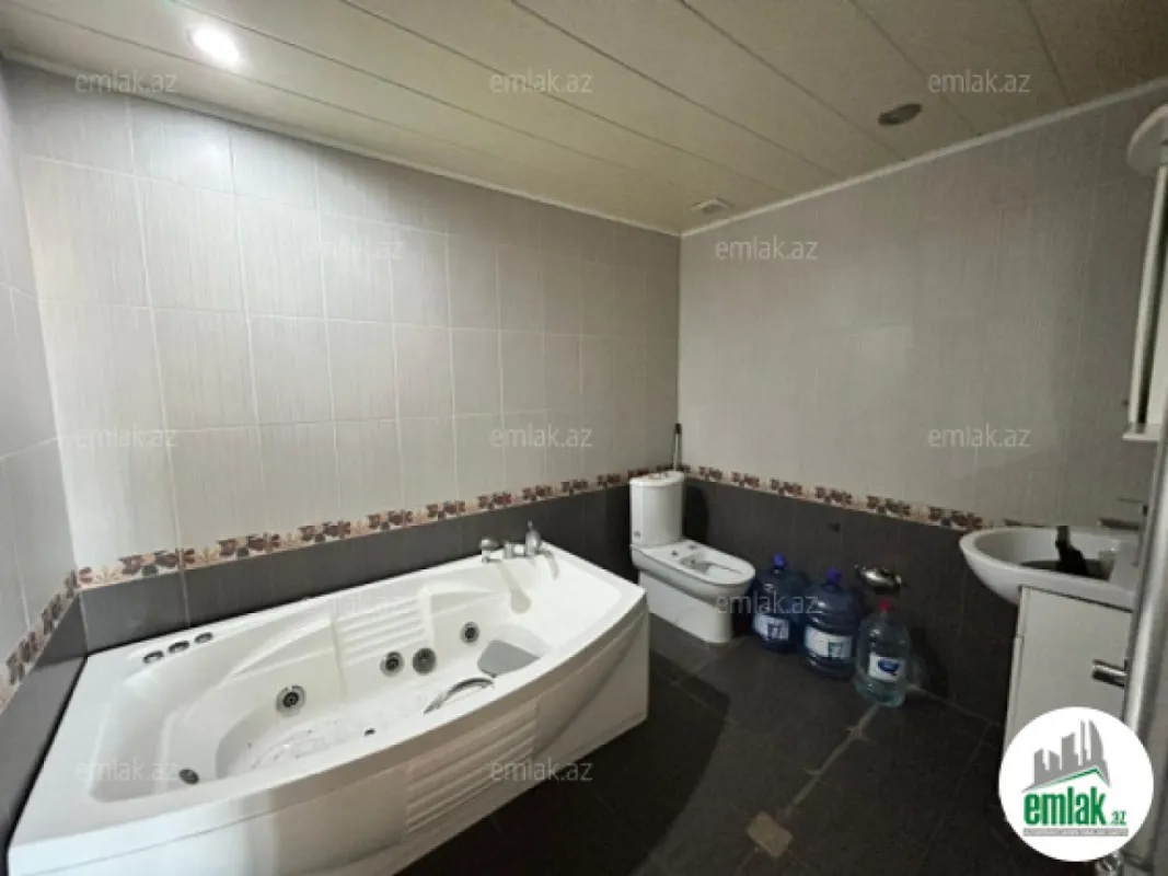 Satılır 2 otaqlı yeni tikili 90 m²