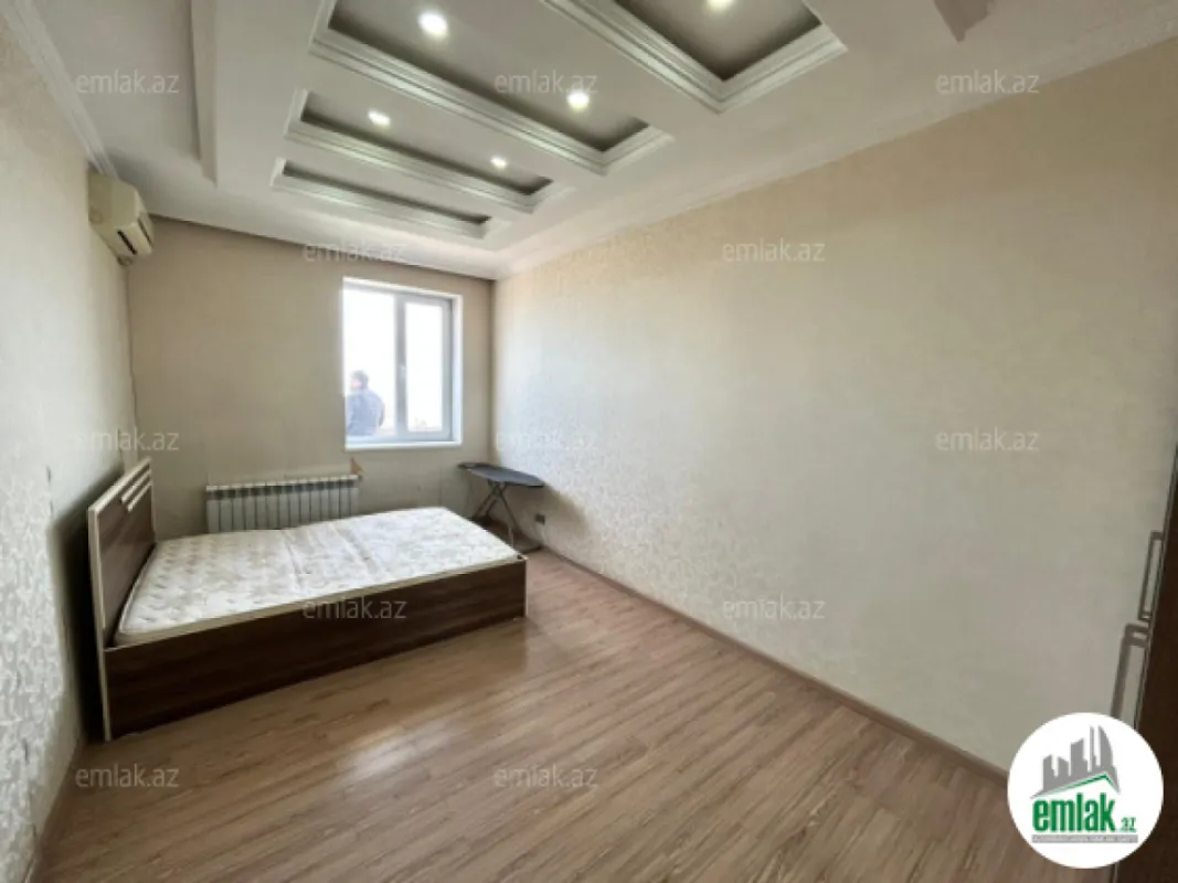 Satılır 2 otaqlı yeni tikili 90 m²
