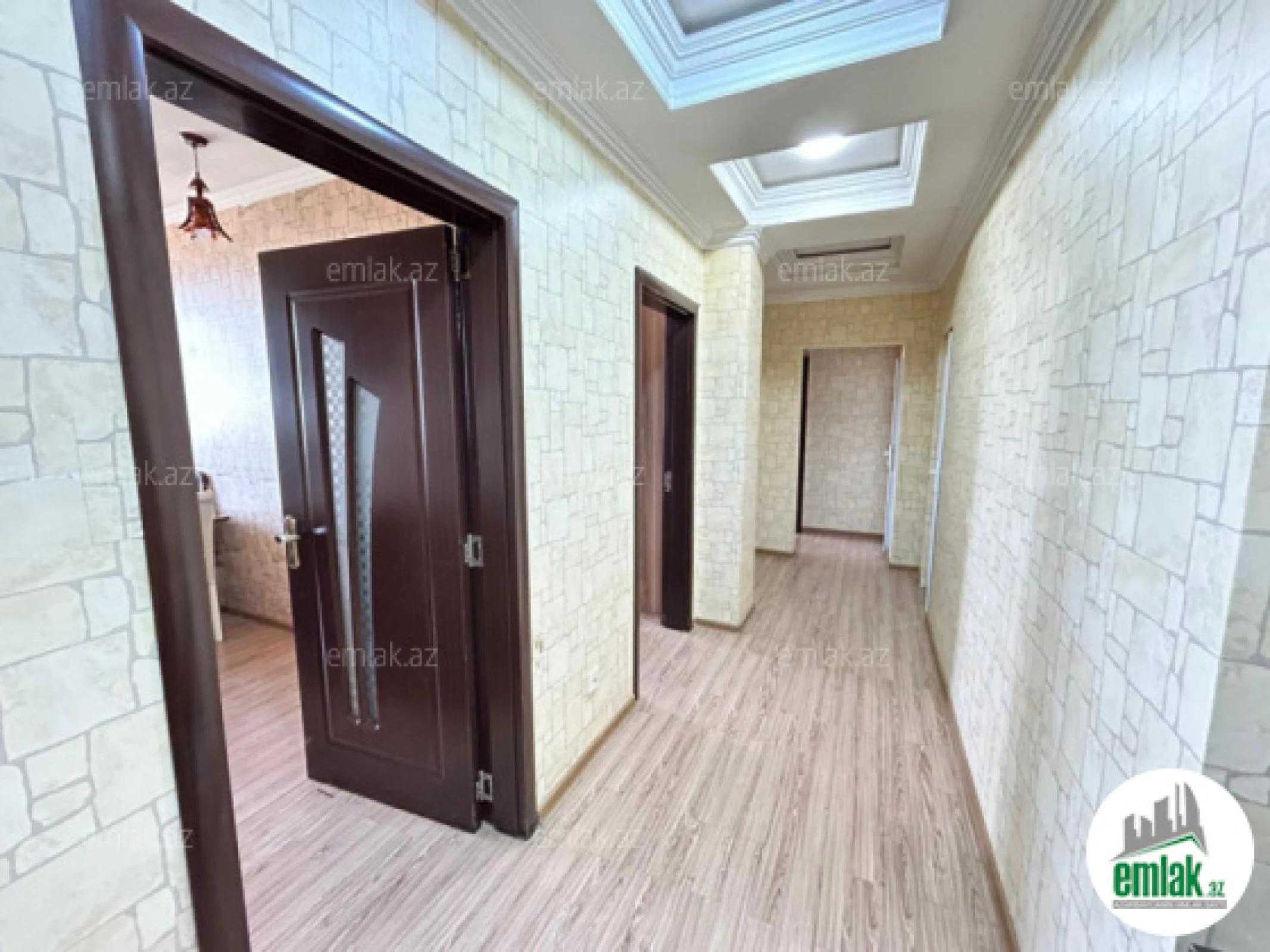 Satılır 2 otaqlı yeni tikili 90 m²