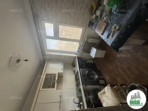 Satılır 3 otaqlı köhnə tikili 60 m²