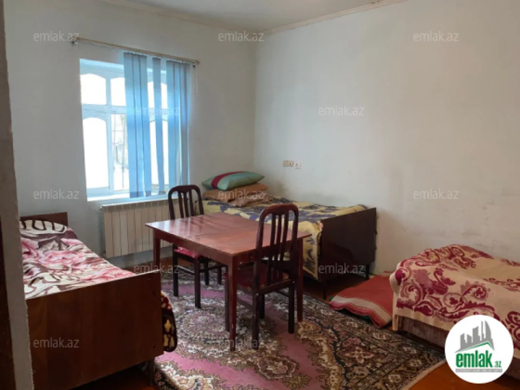 Satılır 6 otaqlı həyət evi 171 m²