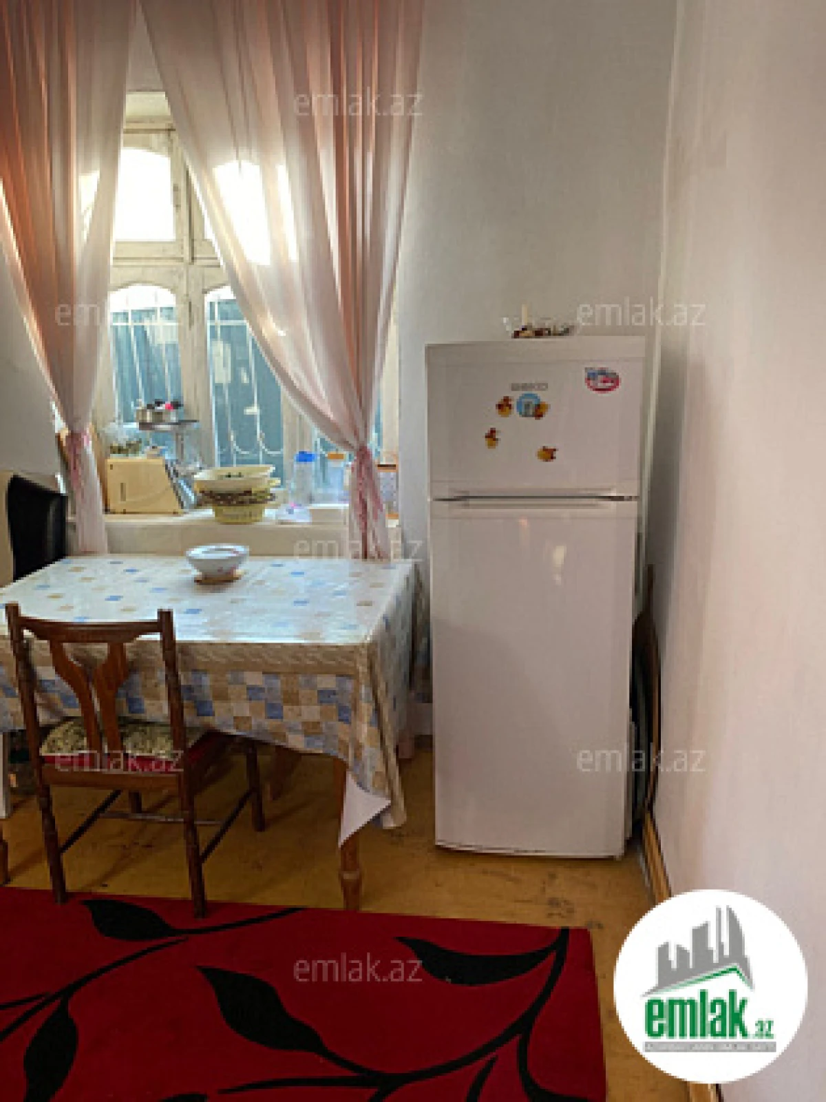 Satılır 6 otaqlı həyət evi 171 m²