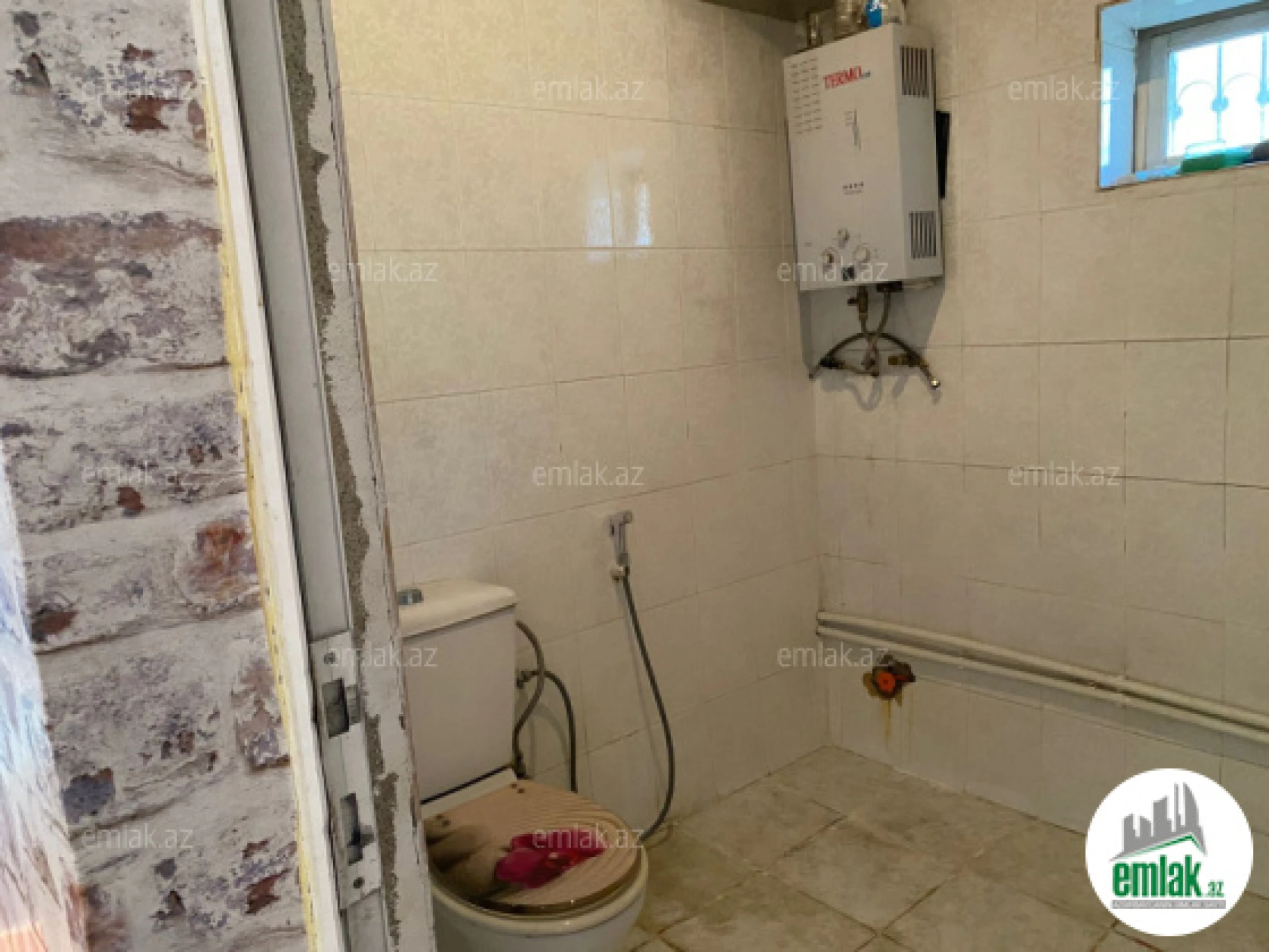 Satılır 6 otaqlı həyət evi 171 m²