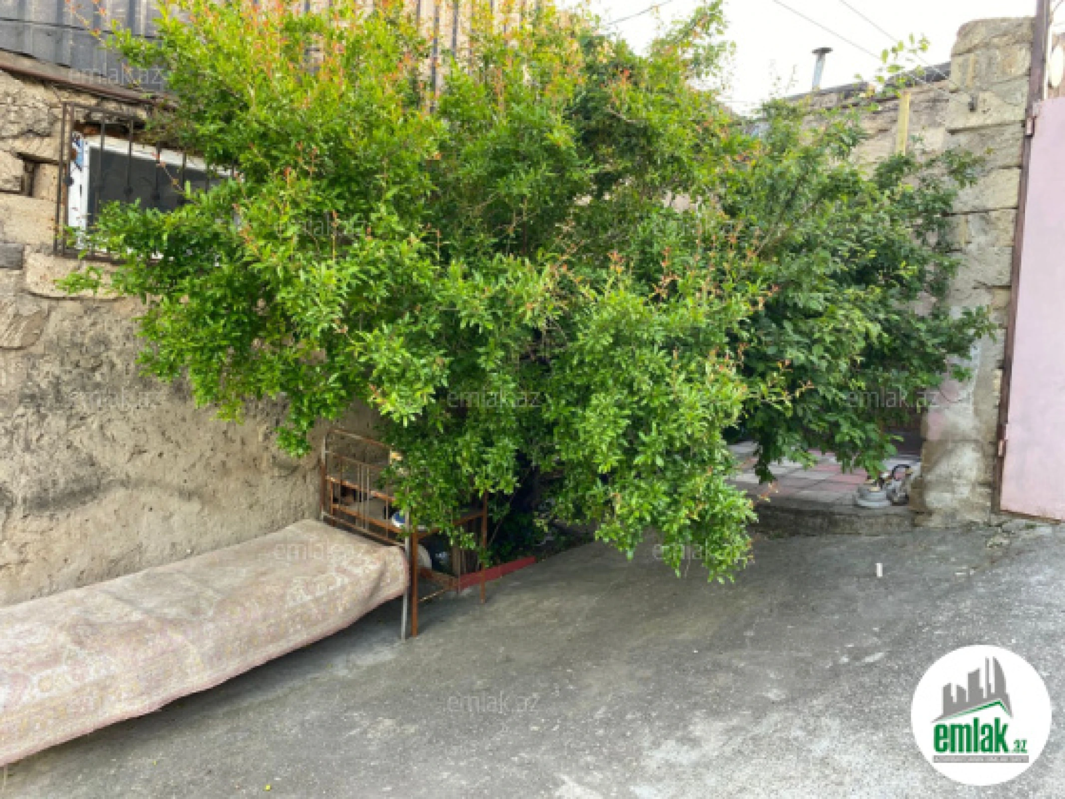 Satılır 6 otaqlı həyət evi 171 m²