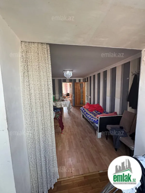 Satılır 3 otaqlı köhnə tikili 60 m²