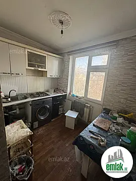 Satılır 3 otaqlı köhnə tikili 60 m²