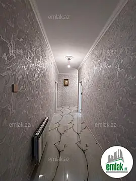 Satılır 8 otaqlı həyət evi 240 m²