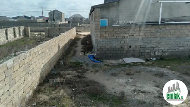 Satılır 2 otaqlı həyət evi 9.6 m²