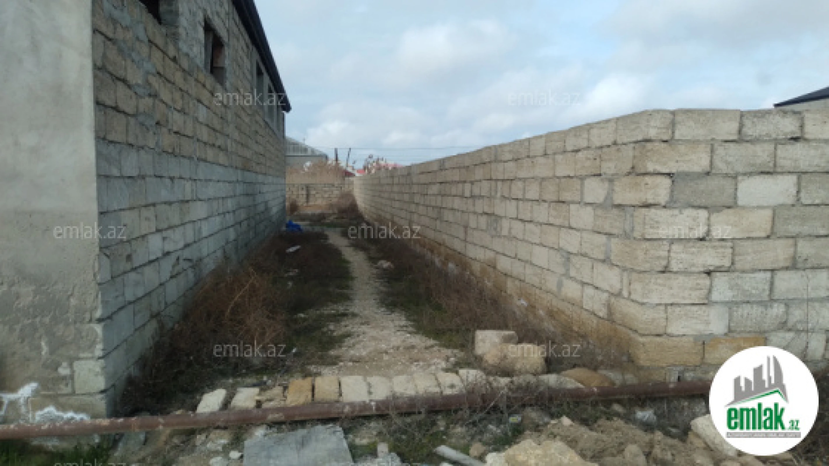 Satılır 2 otaqlı həyət evi 9.6 m²