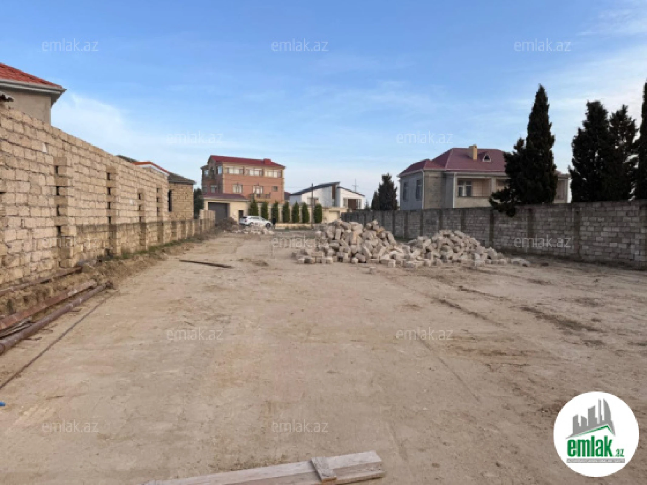 Satılır torpaq sahəsi 4 m²