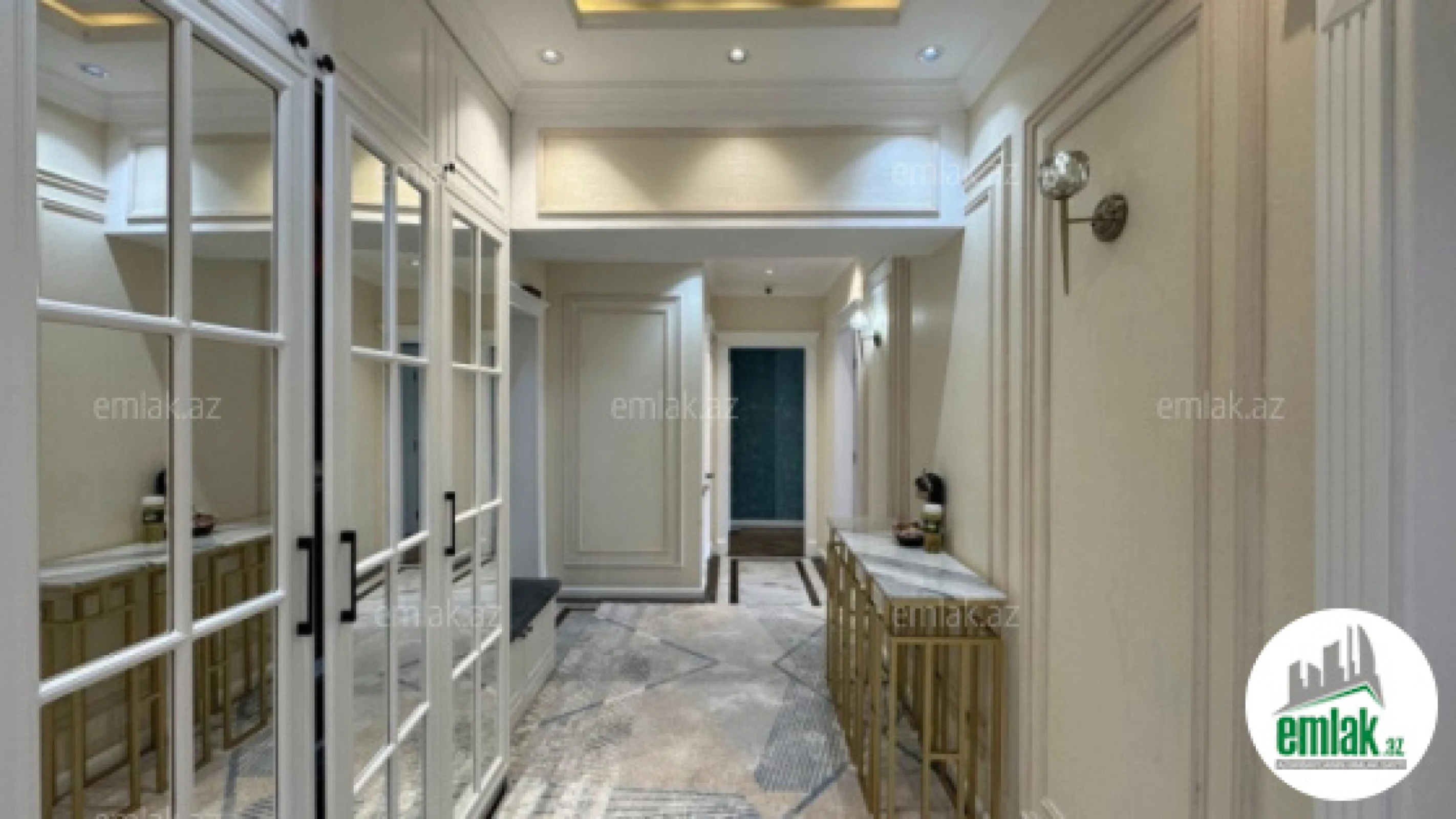 Satılır 3 otaqlı yeni tikili 132 m²