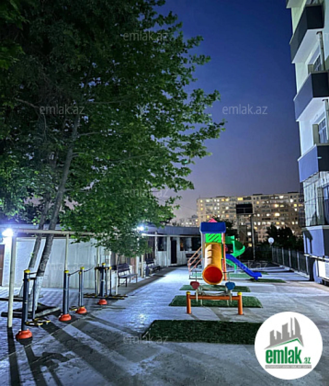 Satılır 2 otaqlı yeni tikili 95 m²