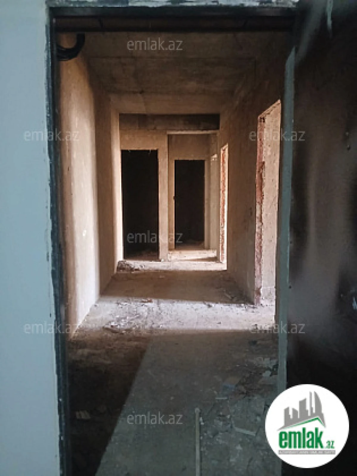 Satılır 2 otaqlı yeni tikili 95 m²